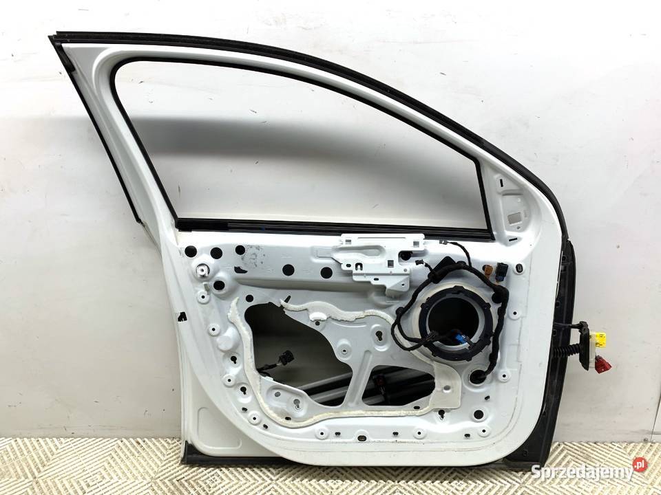 DRZWI LEWY PRZÓD PEUGEOT 308 II Hatchback 1321 osobowe Karoseria