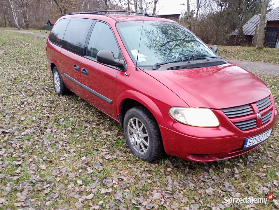 Dodge grand caravan 33 v 6 gaz hak Rok produkcji 2005 Dąbrowa Górnicza