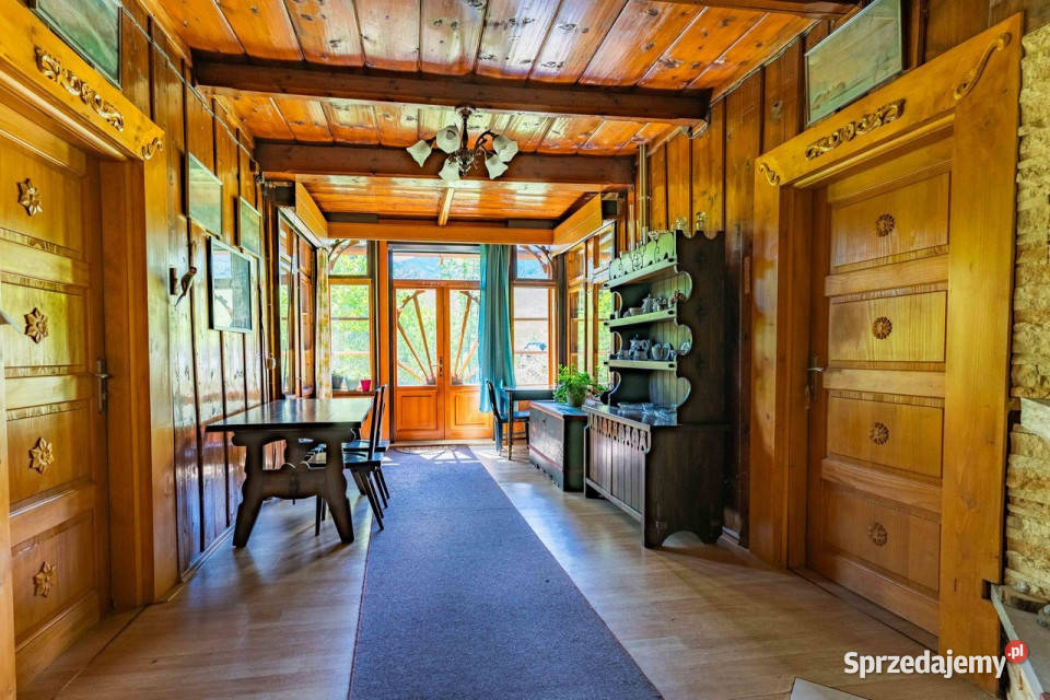 Zabytkowa Willa w Zakopanem z widokiem na drewno Zakopane sprzedam