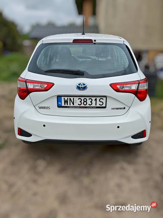 Toyota Yaris 2017 15 Hybrid Warszawa