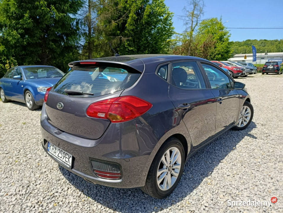 Kia Ceed Zadbana serwis alufelgi II 2012 sprzedam