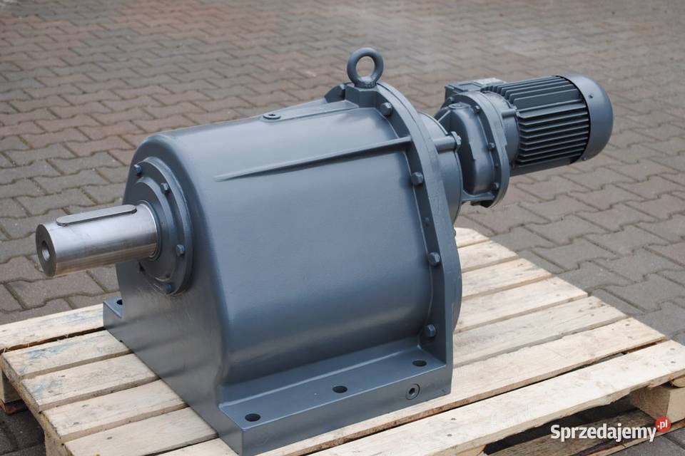 Motoreduktor 3kw 44obrmin Firmy Bauer Kargowa
