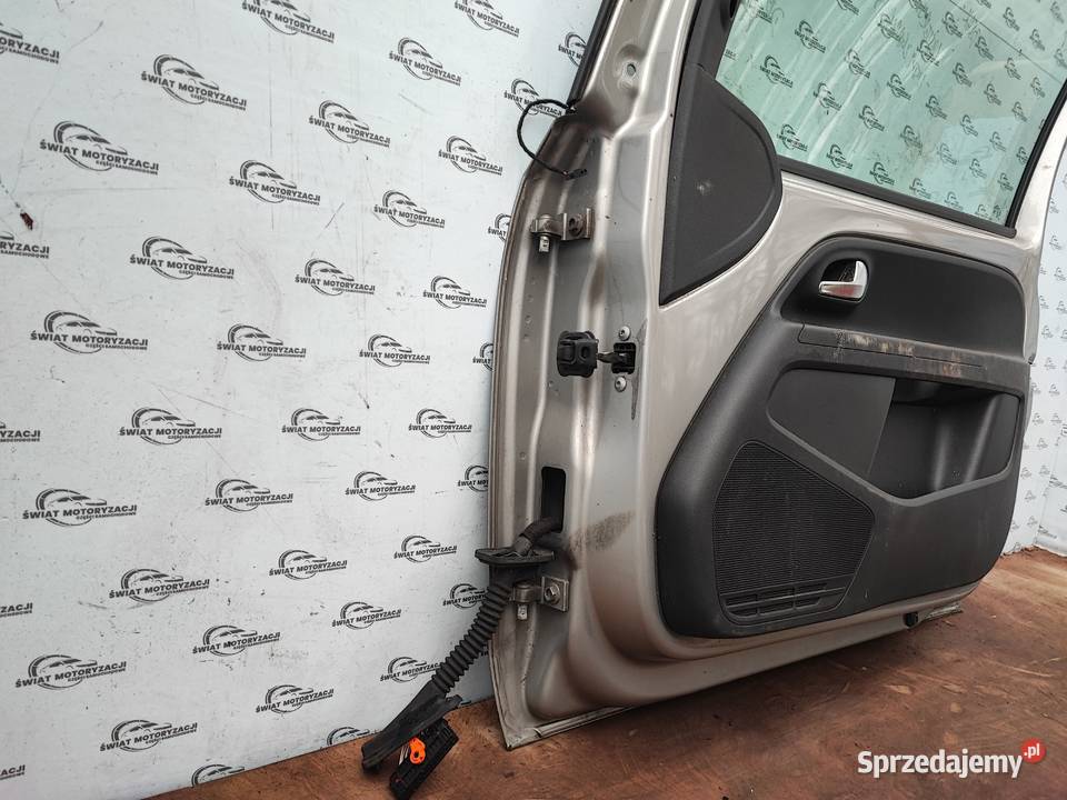 VOLKSWAGEN UP 15r drzwi prawe przód 140 mikronów świętokrzyskie