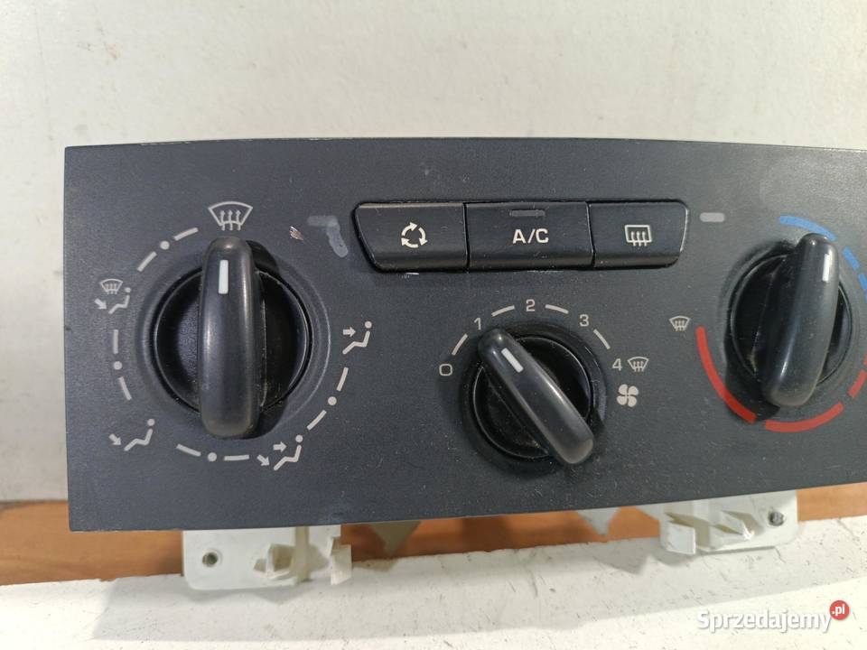 PANEL KLIMATYZACJI CITROEN JUMPY II 140015338A osobowe sprzedam