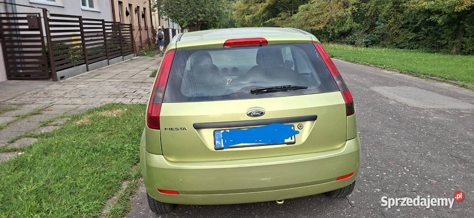 Sprzedam FORD FIESTA 2004 gotowy do jazdy