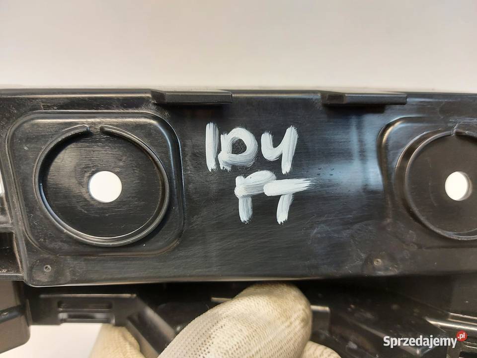 VW ID4 11A 2024r SUV 5D ŚLIZG ZDERZAKA PRAWY TYŁ