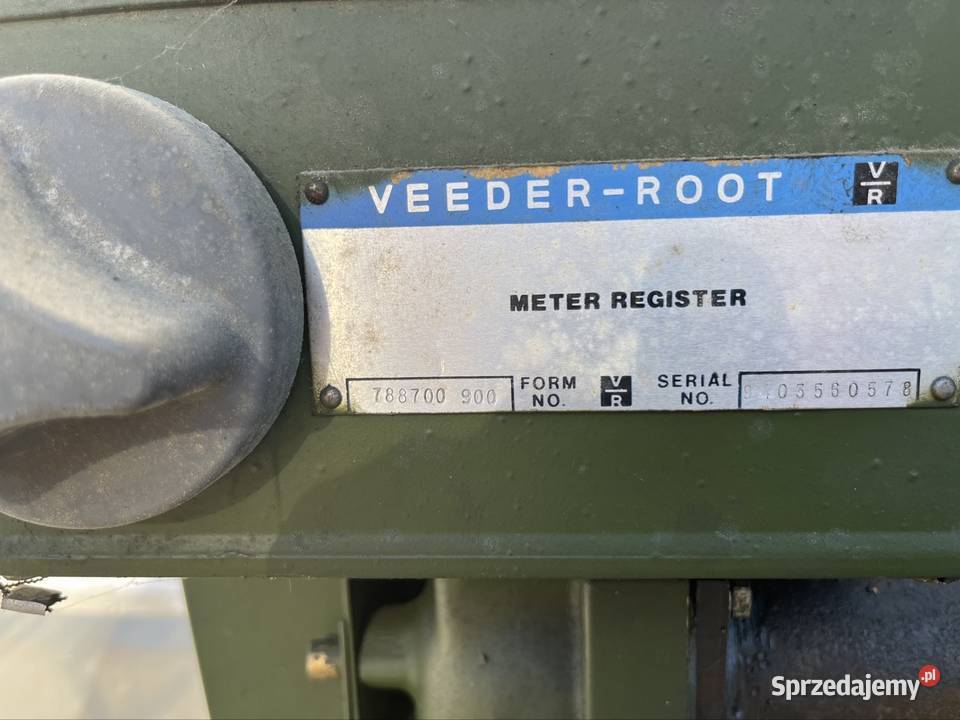 Pompa wirowa odśrodkowa do paliw z licznikiem Police