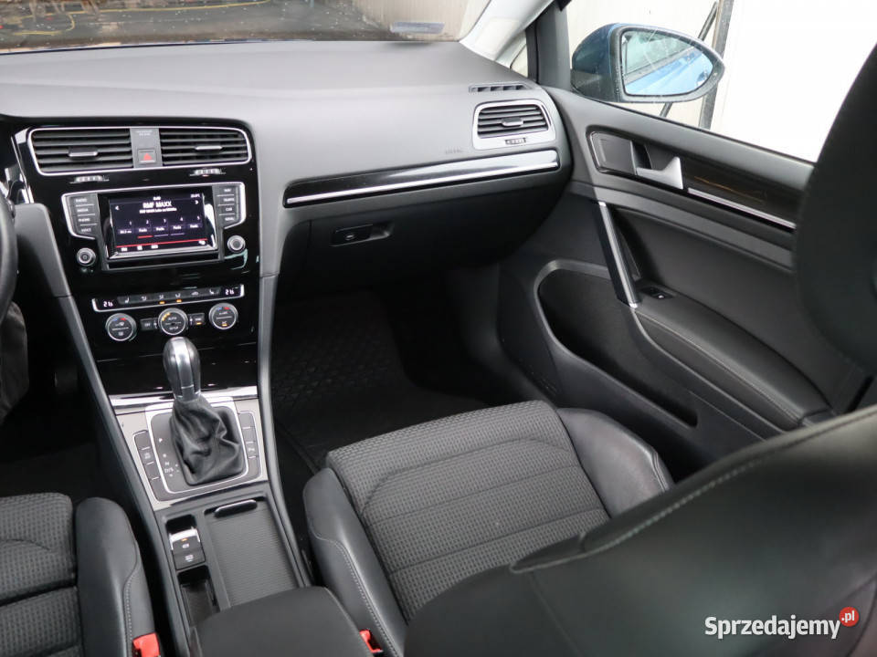 VW Golf 14 TSI