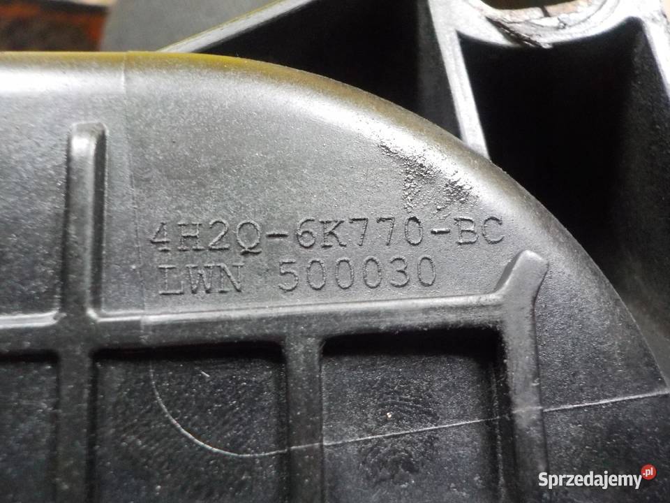 RANGE ROVER SPORT 27 TD V6 09r 276DT rezonator osobowe Suków