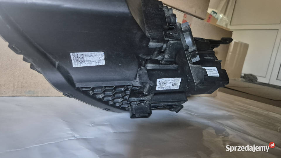 Lampa przednia prawa Hyundai i30 III Lift Lampy przednie