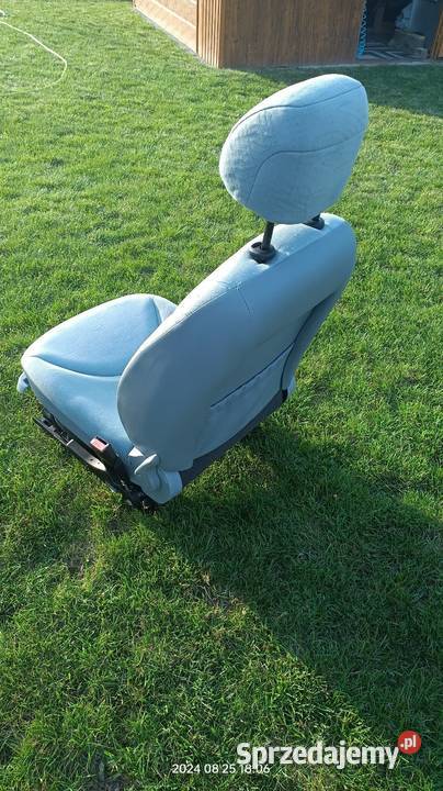 Citroen C3 fotel pasażera osobowe