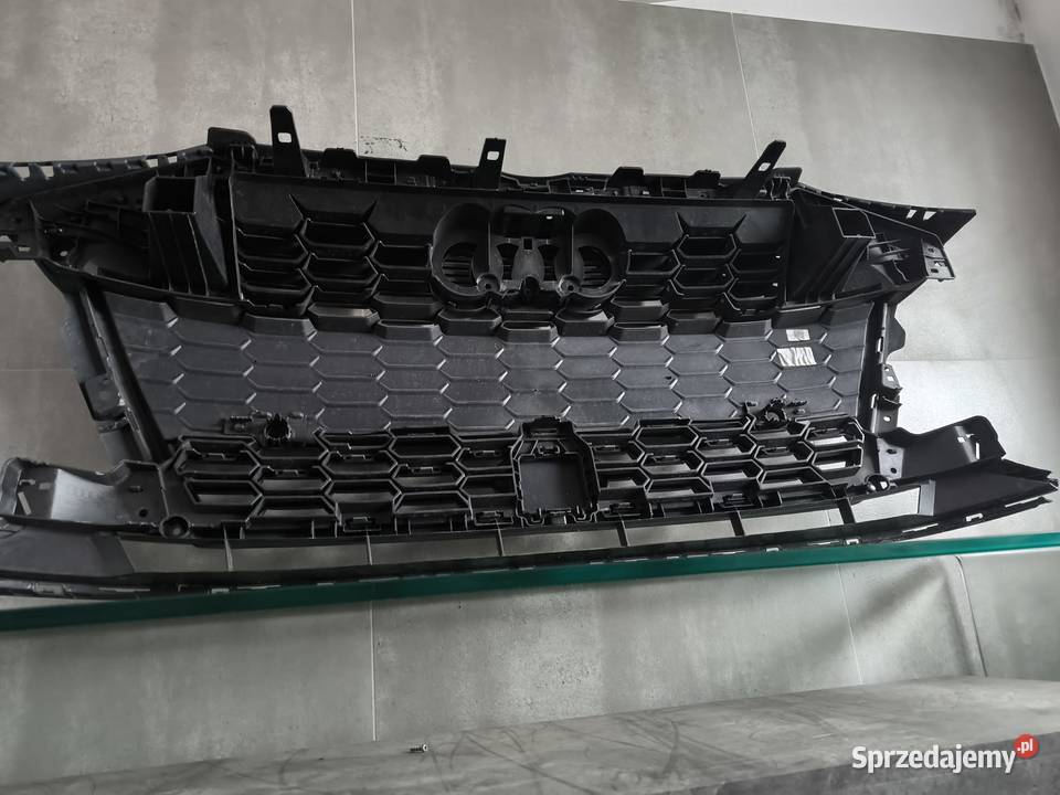 AUDI A3 8Y0 S3 GRILL ATRAPA SLINE ORYGINAŁ Ostroróg