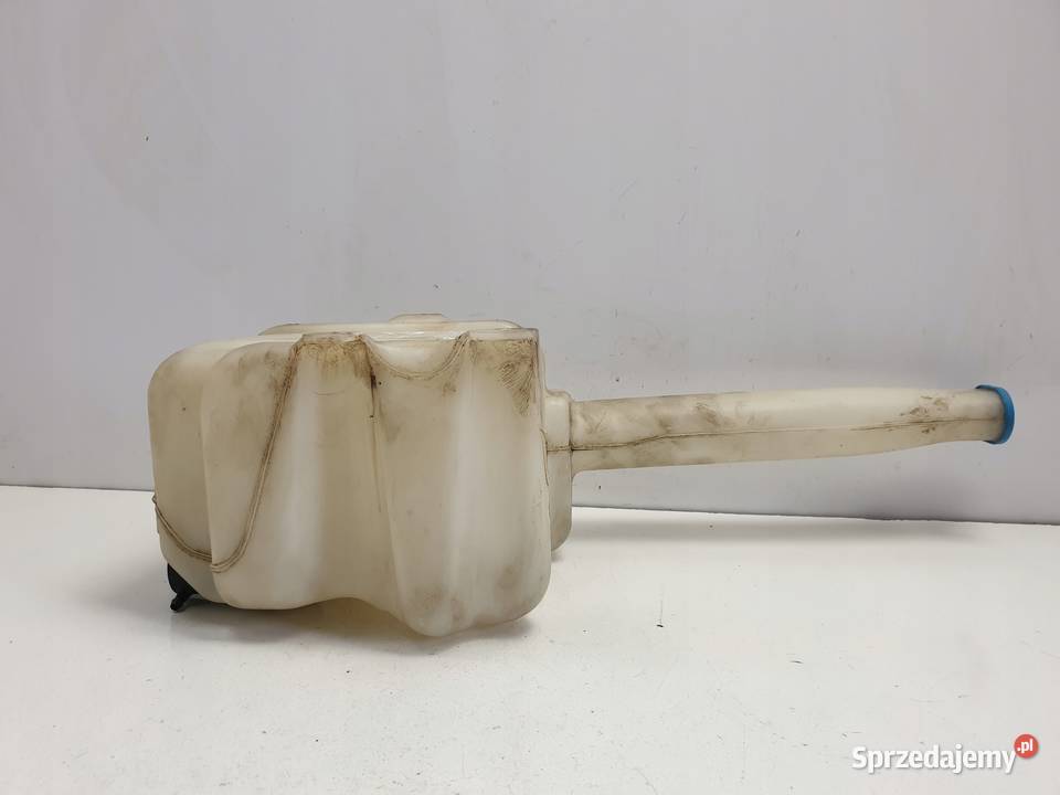 Suzuki Liana ZBIORNICZEK PŁYNU DO SPRYSKIWACZY osobowe lubelskie