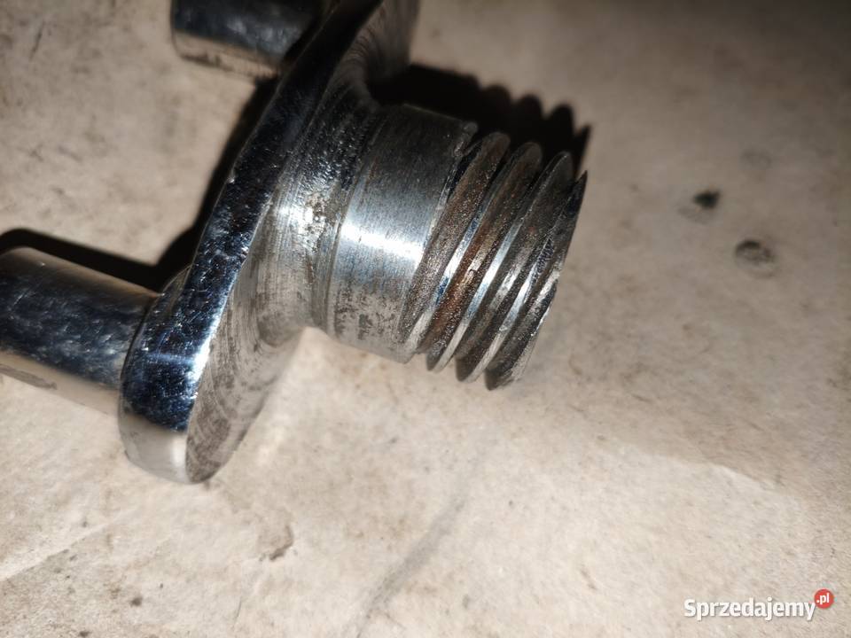 Widelec skrzyni biegów Ural typowo kół R18 Leszno