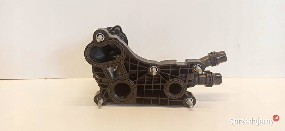 VW GOLF VIII 8 HB OBUDOWA TERMOSTATU 05L121111Q