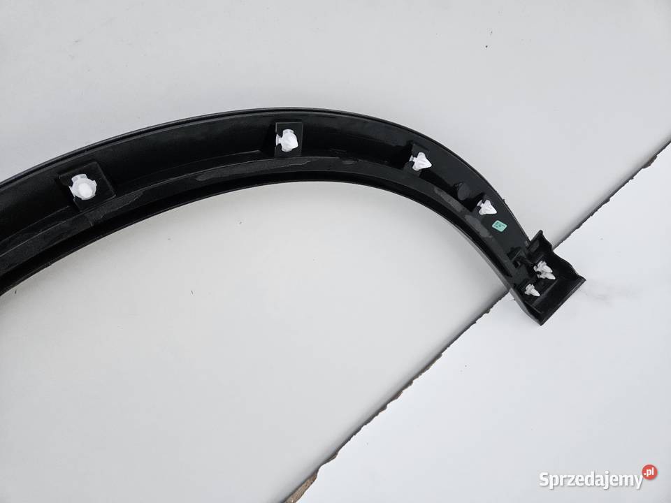 CUPRA FORMENTOR 5FF LISTWA BŁOTNIKA PRAWY PRZÓD osobowe Międzychód