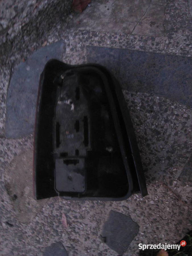 Lampa tylna prawa Volkswagen Golf III kombi Kraków