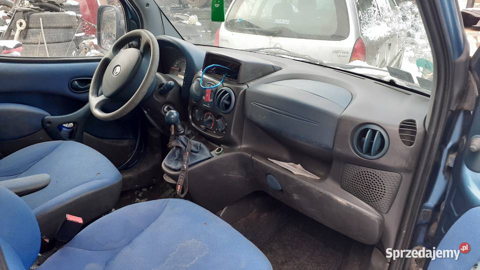 Drzwi maska fotele zderza lampa reflektor fiat Iwanowice Dworskie