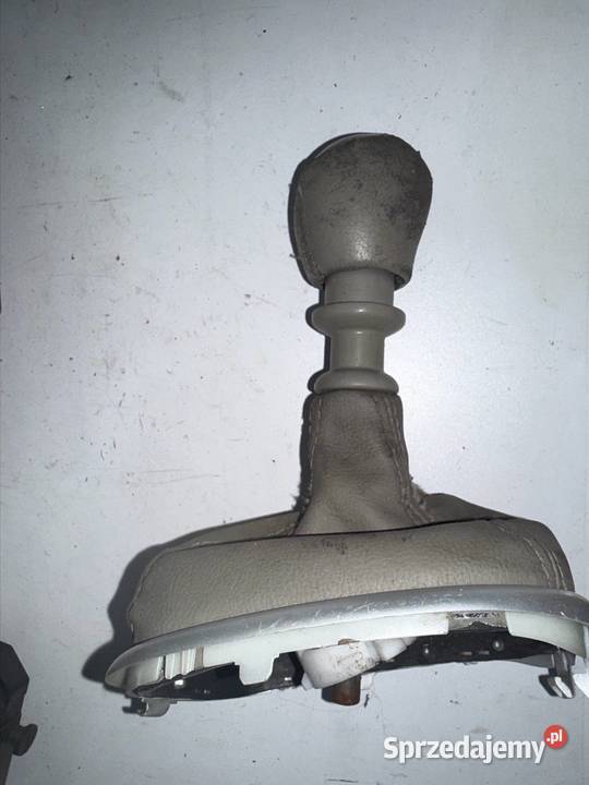 Mieszek gałka zmiany biegów Renault megane II Gałki i mieszki Ostrów Wielkopolski sprzedam