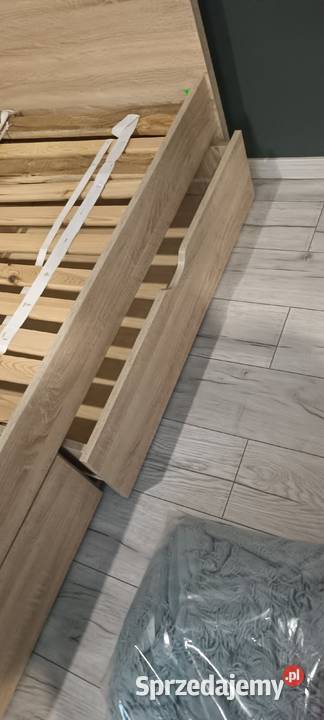 Łóżko pojedyńcze z materacem 200cm Przecław sprzedam