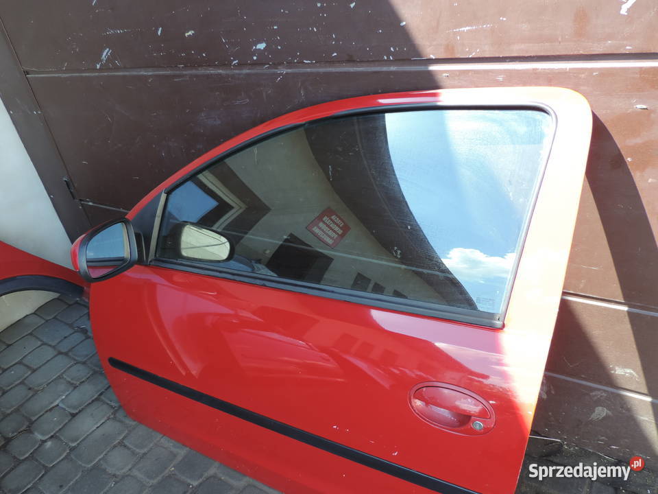 OPEL CORSA C 3D FL DRZWI LEWY PRZÓD Z573 Rok produkcji 2005 Nowy Sącz