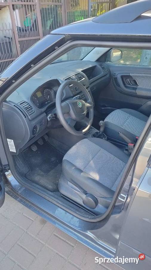 Skoda Fabia kombi 2011 12 benzyna bez korozji z CD sprzedam