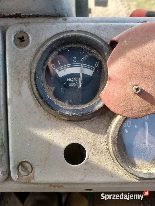 Charkowiec T150K Kirowiec 4x4 pług zawieszany Działdowo