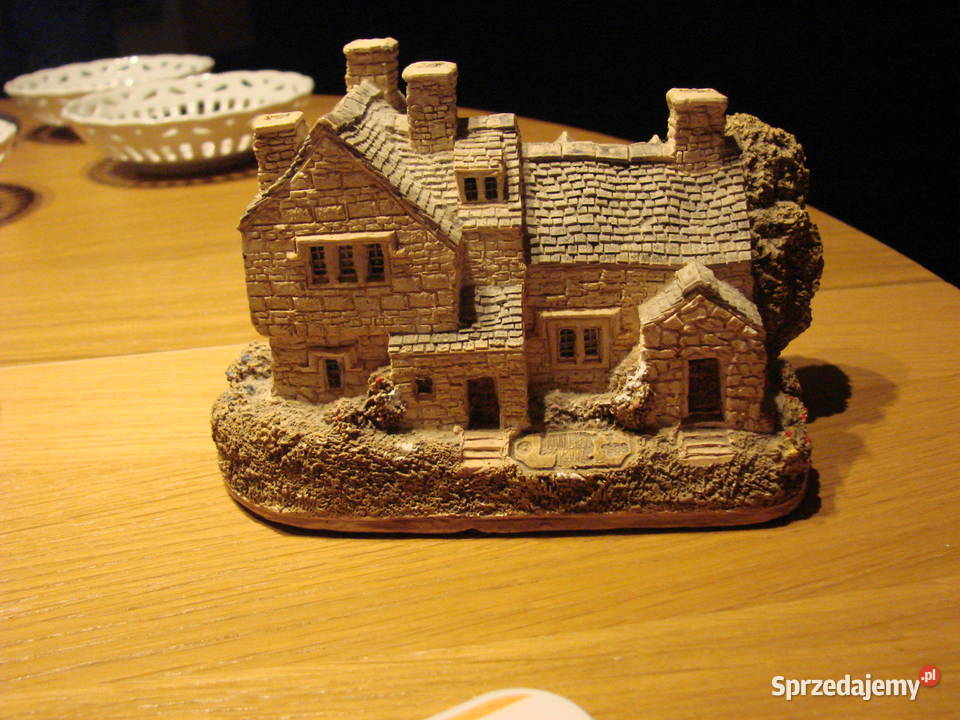 Moreton Manor Lilliput Lane mały brytyjski domek Pruszcz Gdański
