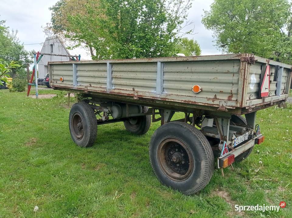 Przyczepa wywrotka d 732 Motoryzacja Krążno