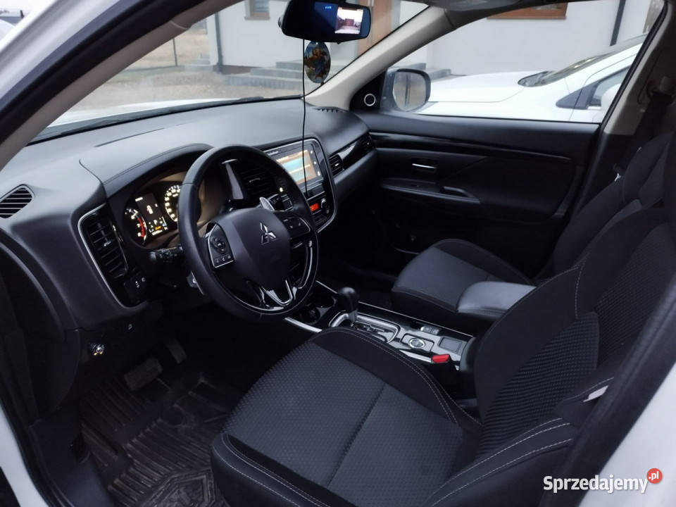 Mitsubishi Outlander Krajowy stan silnik bluetooth Skawina