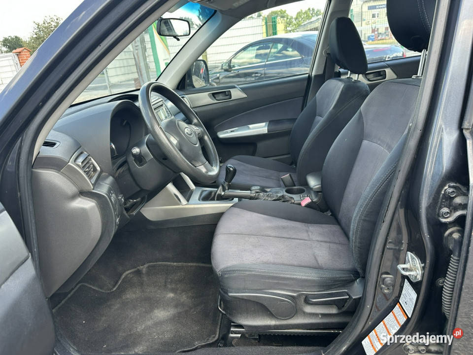 Subaru Forester 20 GAZ LPG4x4Auto do napraw Warszawa