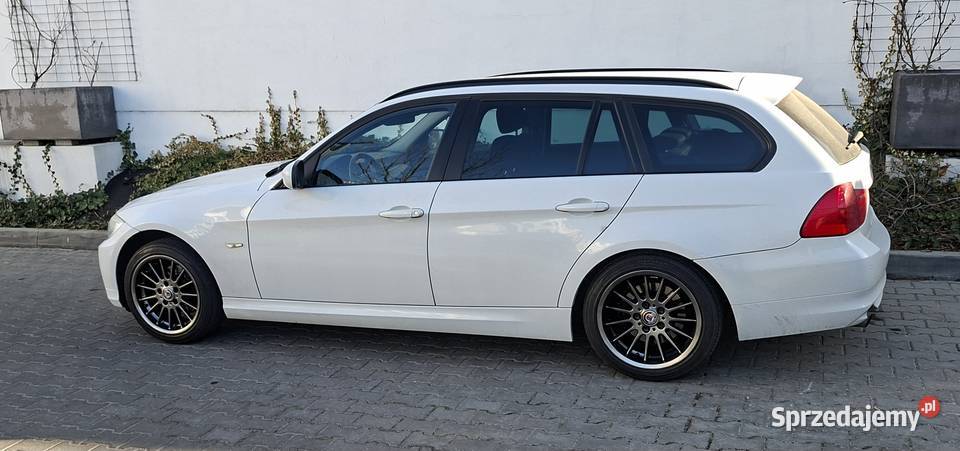 BMW e91 20 benzyna 168000 1995cm3 Seria 3 Poznań