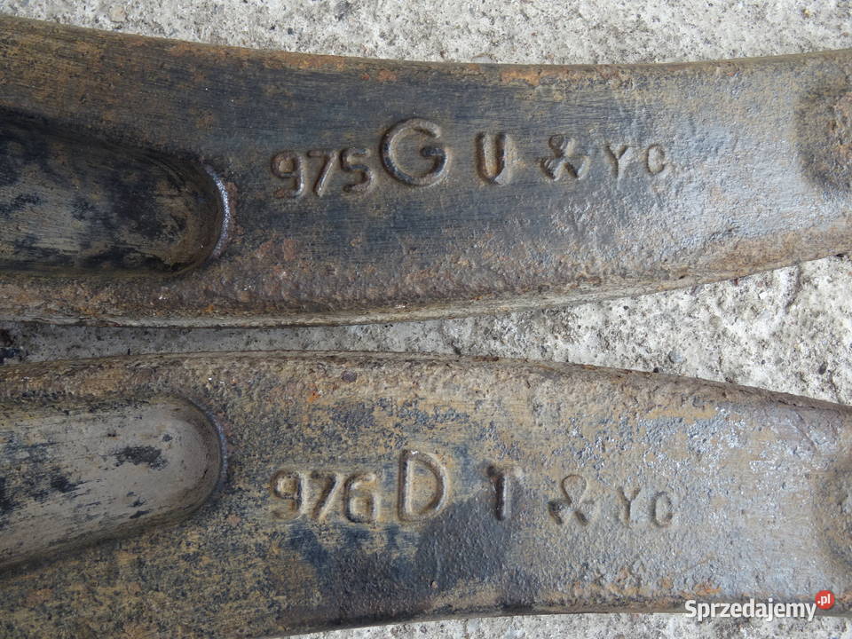 Peugeot 307 lift wahacz przód przedni wahacze Wieluń