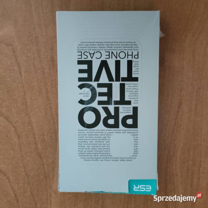 CASE iPhone Pro funkcją magnetycznego ładowania