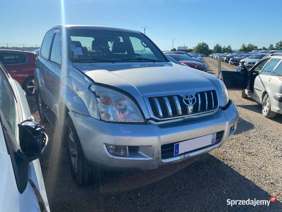 TOYOTA Land Cruiser 30T D4D 173 Eden Park DY134 Land Cruiser Przemyśl
