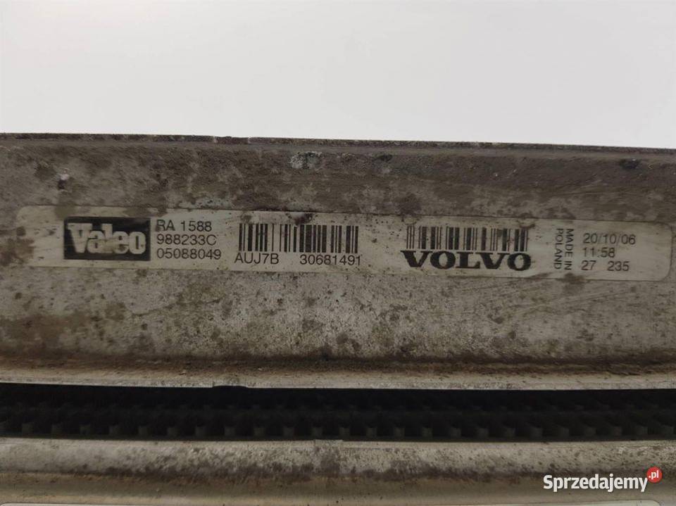 PAS PRZEDNI CHŁODNICE VOLVO XC 70 30681491 Lipno