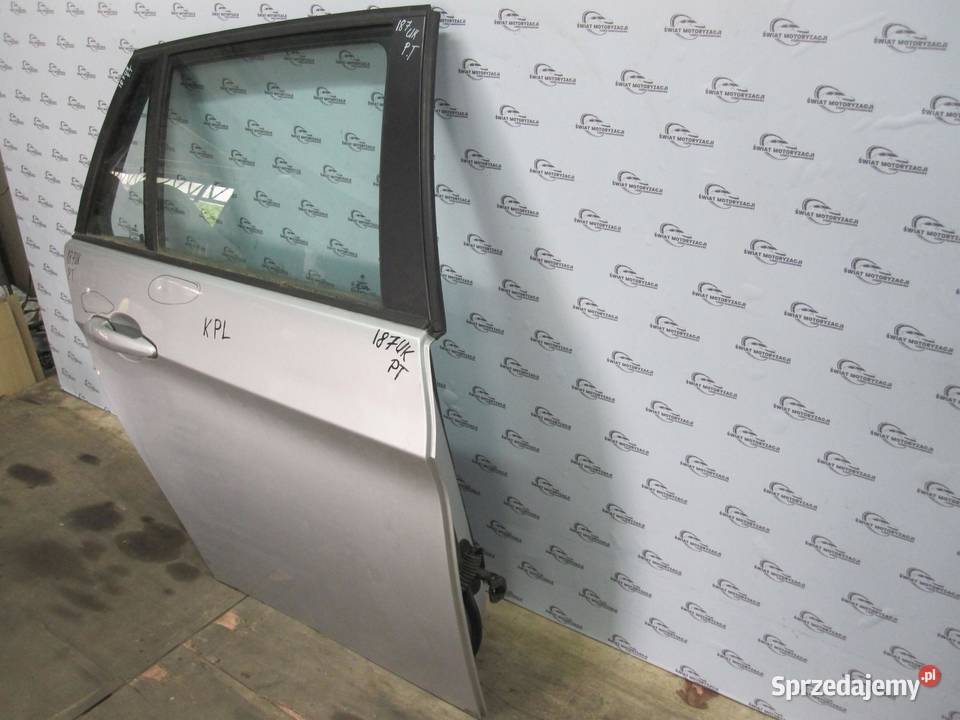 BMW E91 06r drzwi prawe tył sprzedam