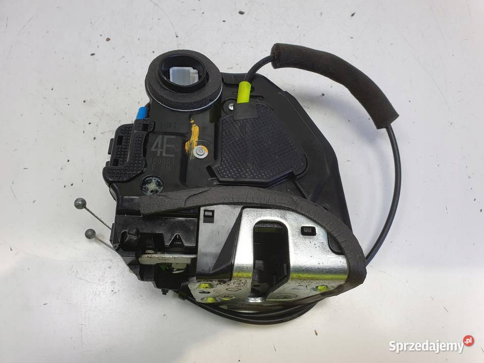 Toyota Auris II ZAMEK DRZWI prawy tył PASAŻERA Rudka