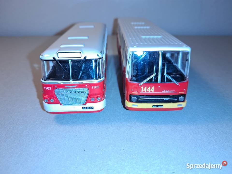 Kultowe autobusy Ikarus 260 i 620 Warszawa