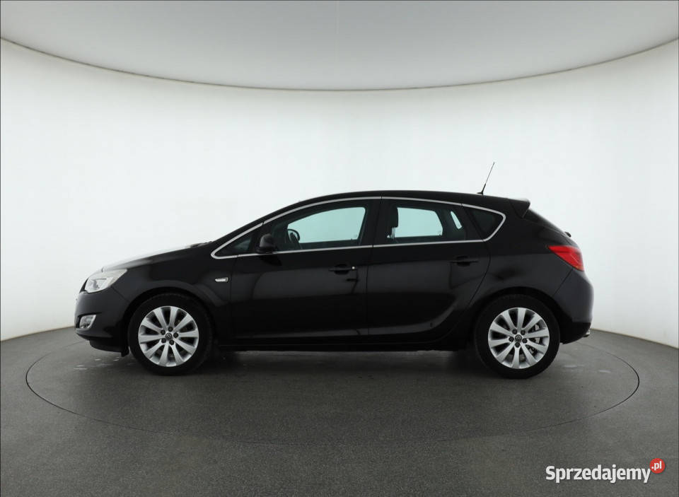 Opel Astra 14 T Piaseczno