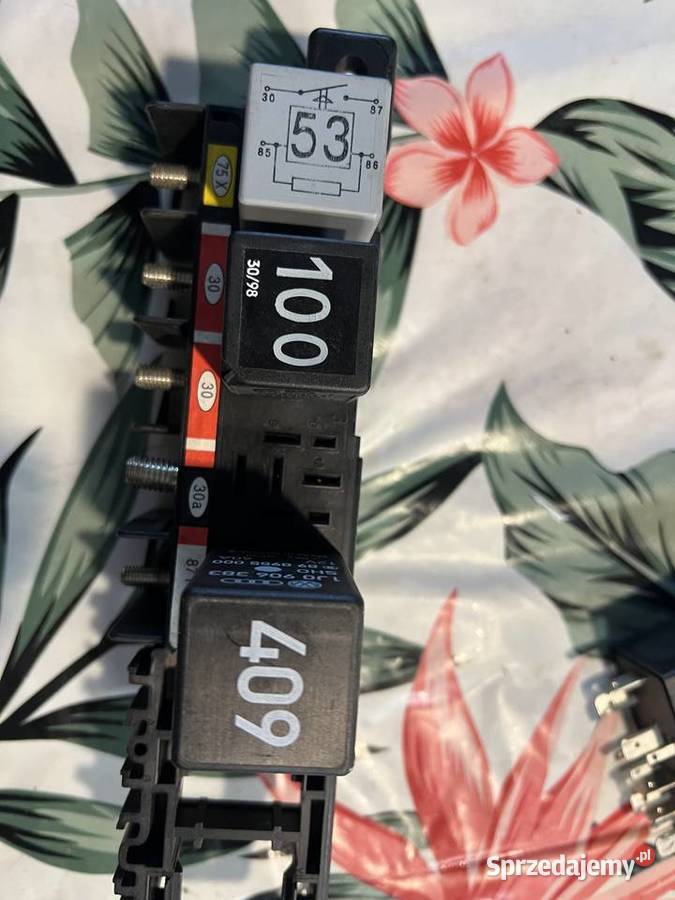 Przekaźnik Vw 100 7M0 951 255 A osobowe małopolskie