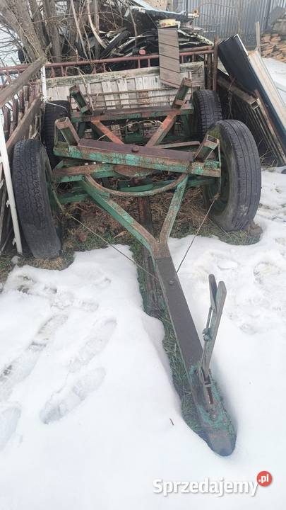 Wóz do ciągnika Iwkowa