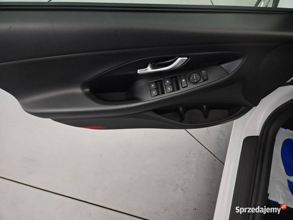 Hyundai i30 10 TGDI Modern Z Polskiego Salonu isofix Warszawa