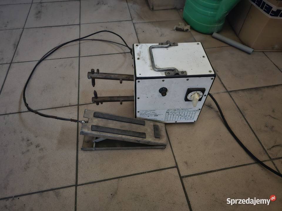 Zgrzewarka oporowa punktowa do blachy Produkcja Zgierz