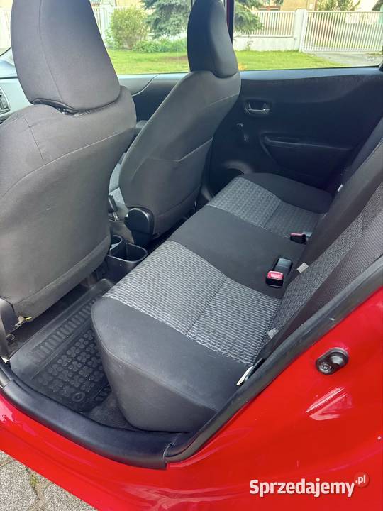 Toyota Yaris wielofunkcyjna kierownica Pabianice