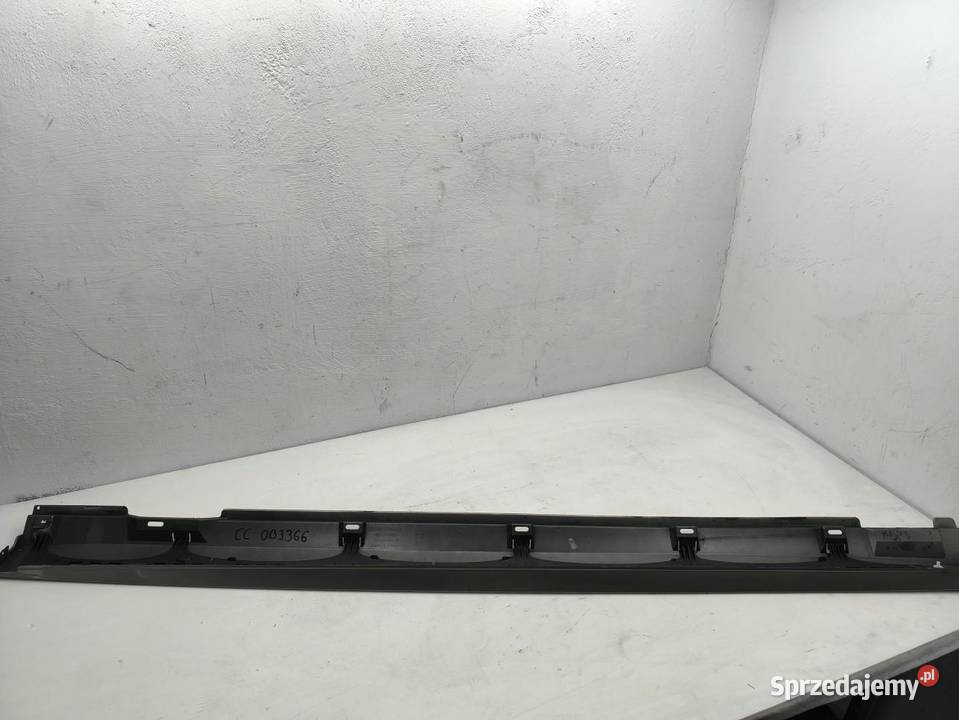 LISTWA NAKŁADKA PROGU PRAWA VOLKSWAGEN PASSAT CC osobowe