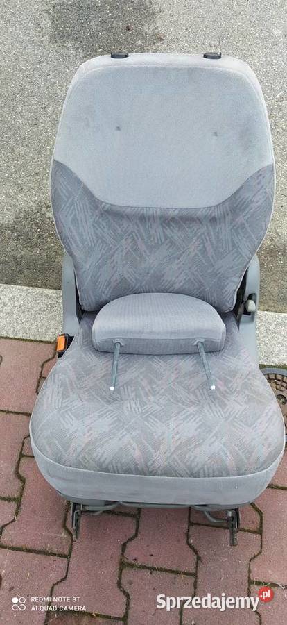 Sprzedam tylne fotele składane Seat do VW Sharan Kraków