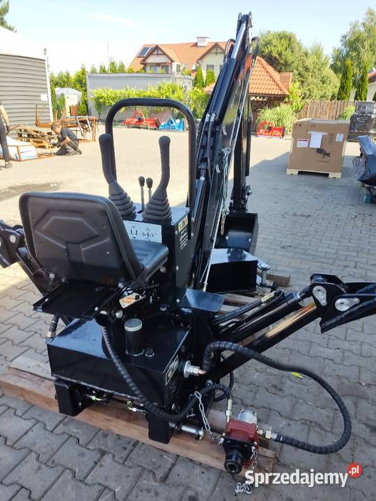 Koparka ciągnikowa zawieszana na tuz ciągnika Zduńska Wola