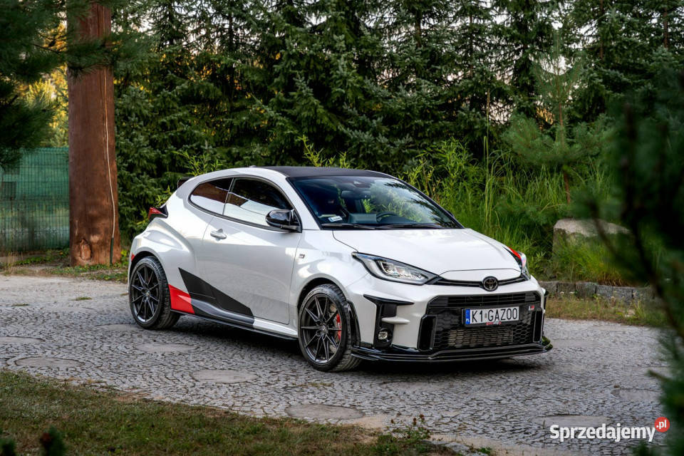 Toyota Yaris GRFour W2C 16 Turbo 261 Pakiet GR Ropczyce