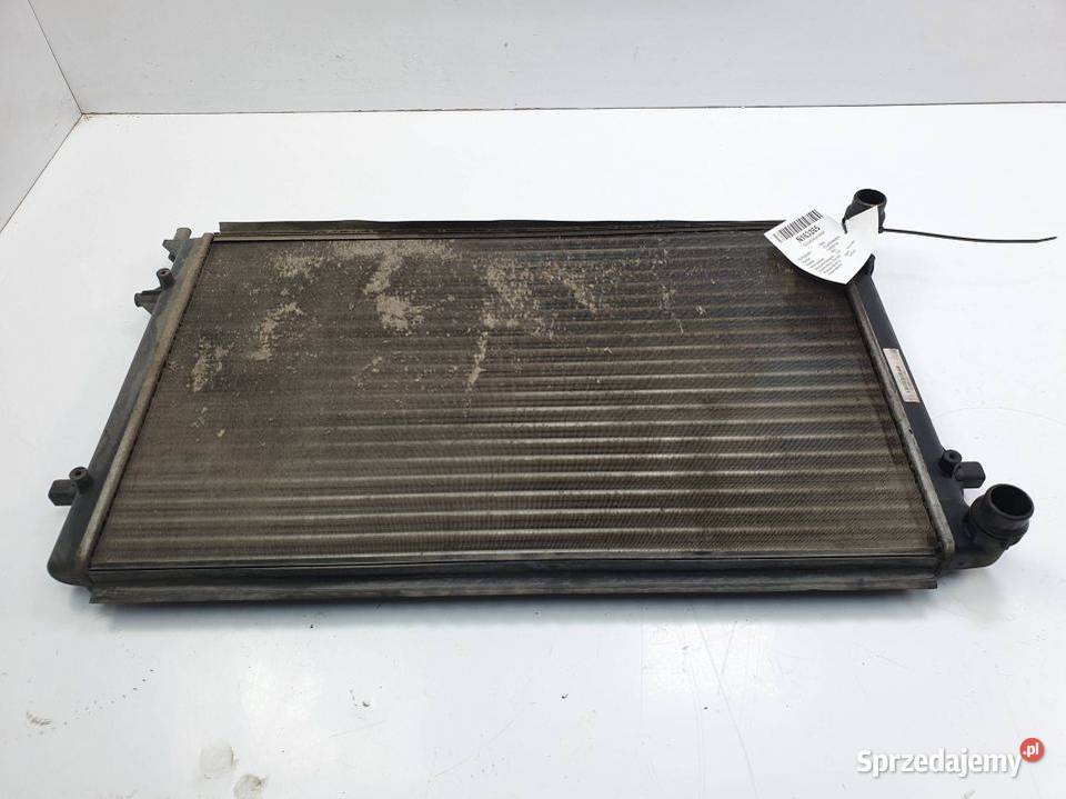 CHŁODNICA WODY VOLKSWAGEN CADDY III 1K0121251P osobowe Lipno sprzedam
